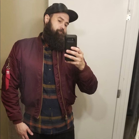 Meet your Posher, Jonny - Picture 2 of 2